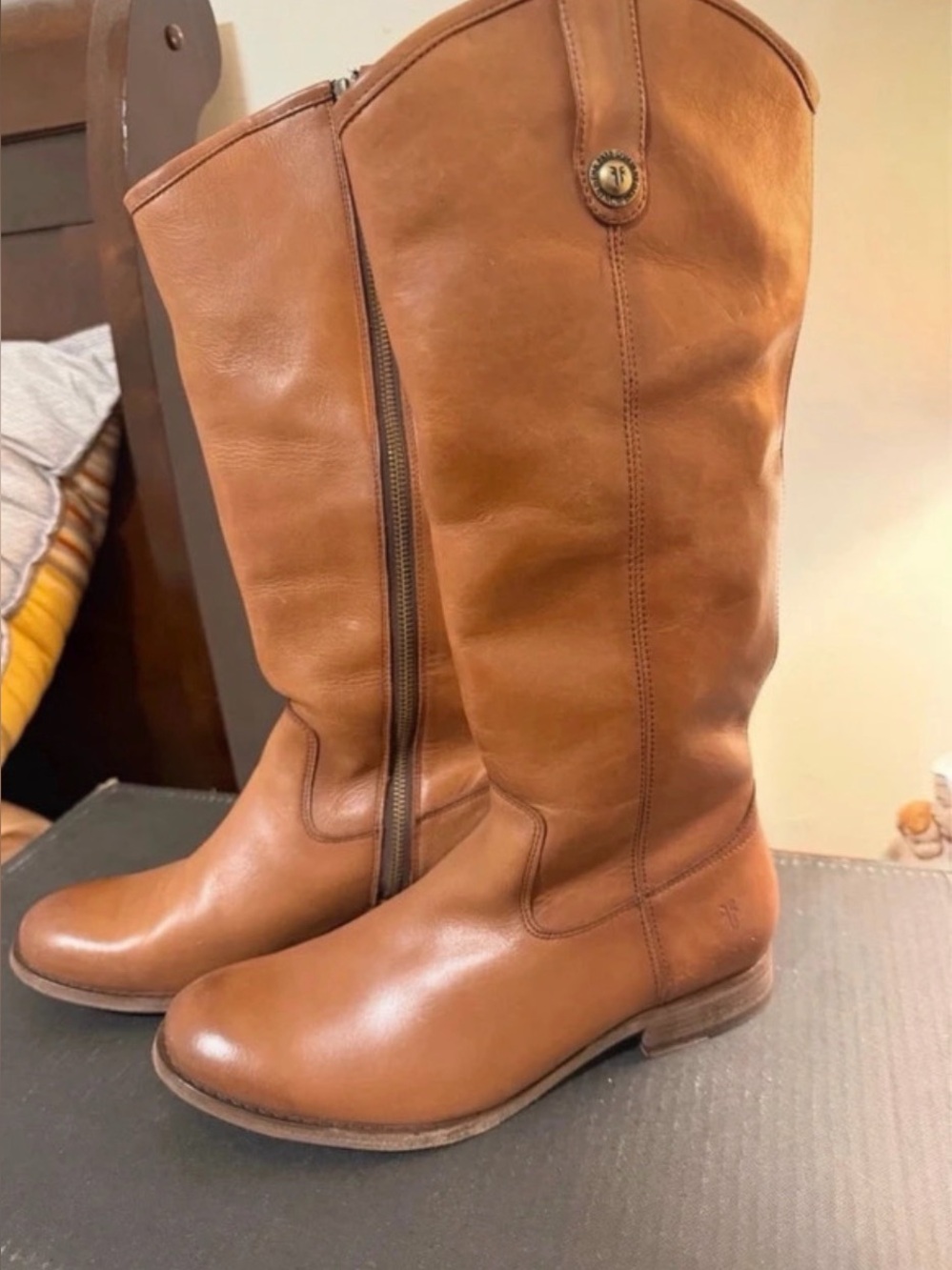 Frye—Classic Tall Leather Riding Boots - Tan